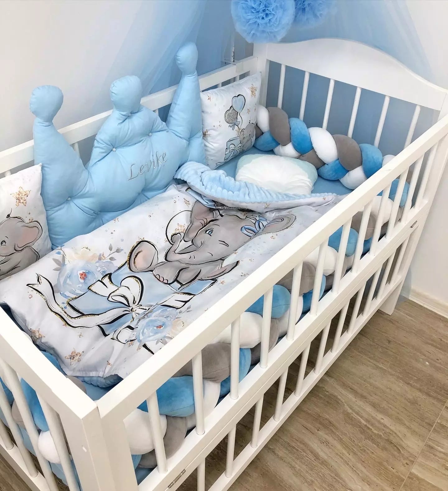 Crib set “Blue Elephant”