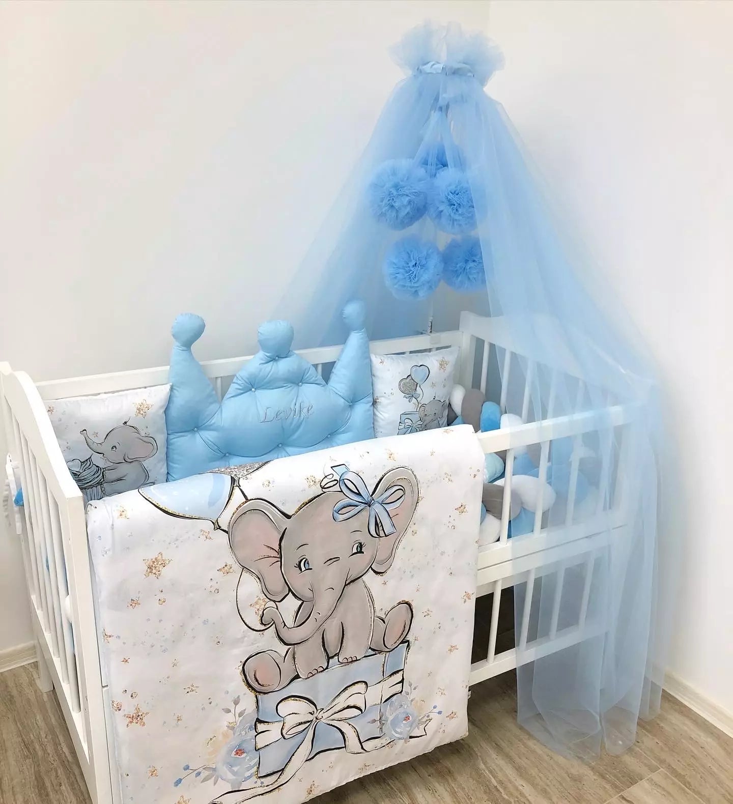 Crib set “Blue Elephant”