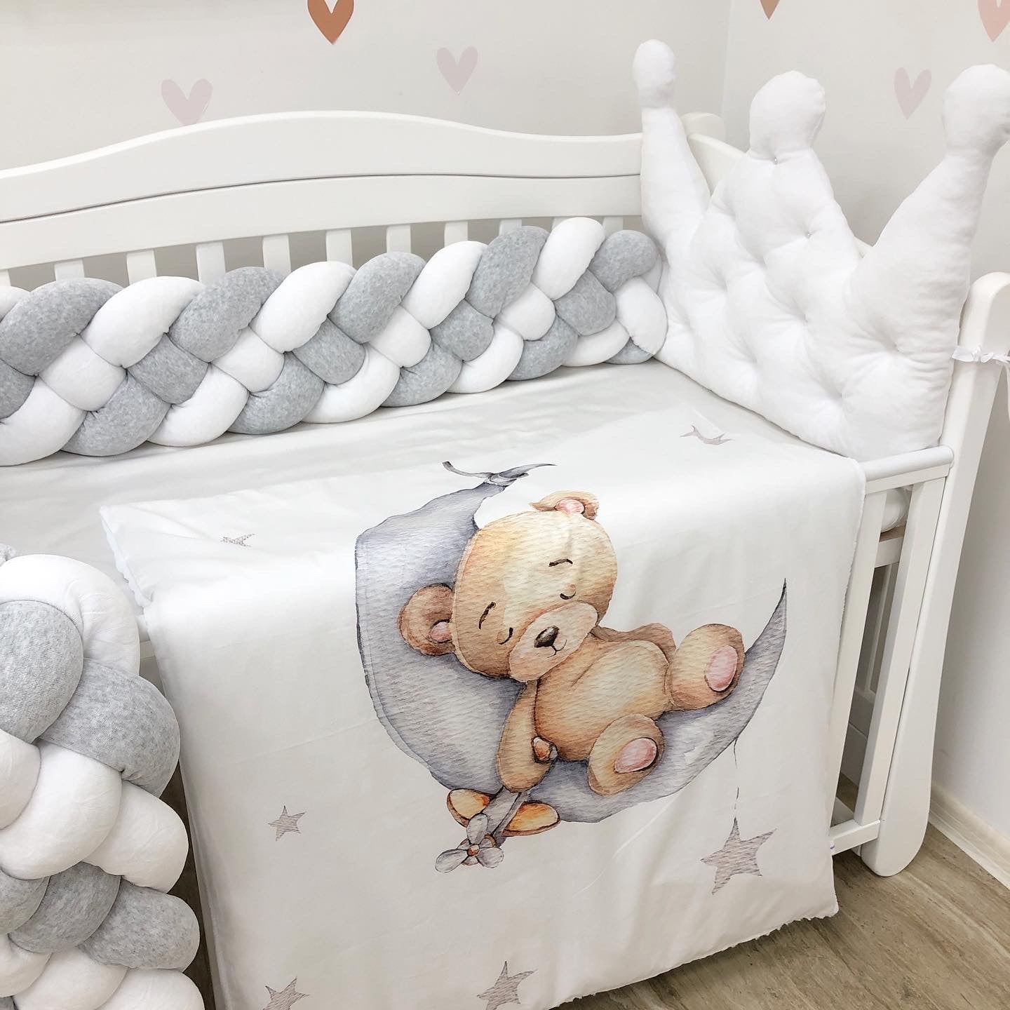 Crib set "Bear with crown"