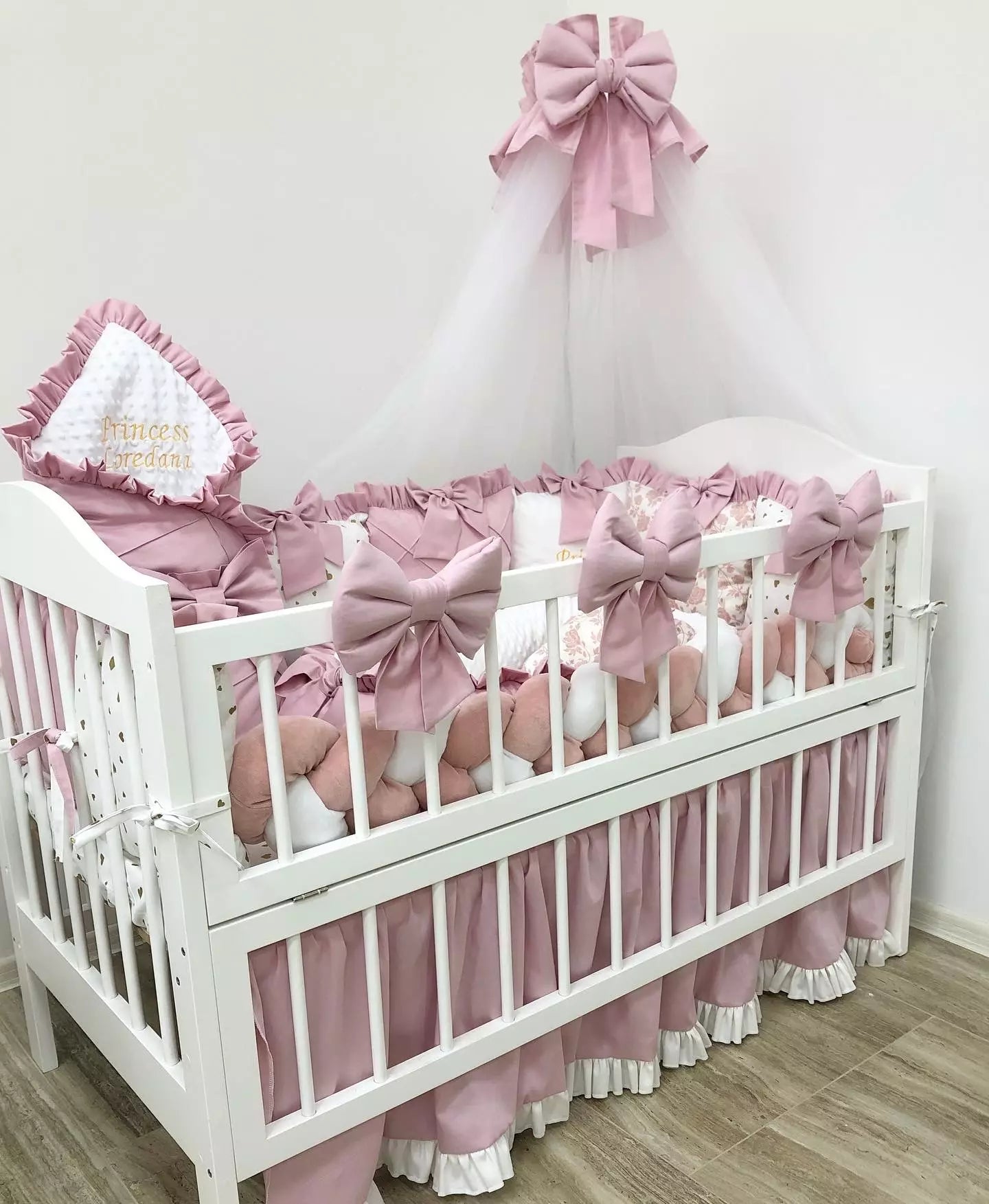 Crib set “Luxury powdery princess”