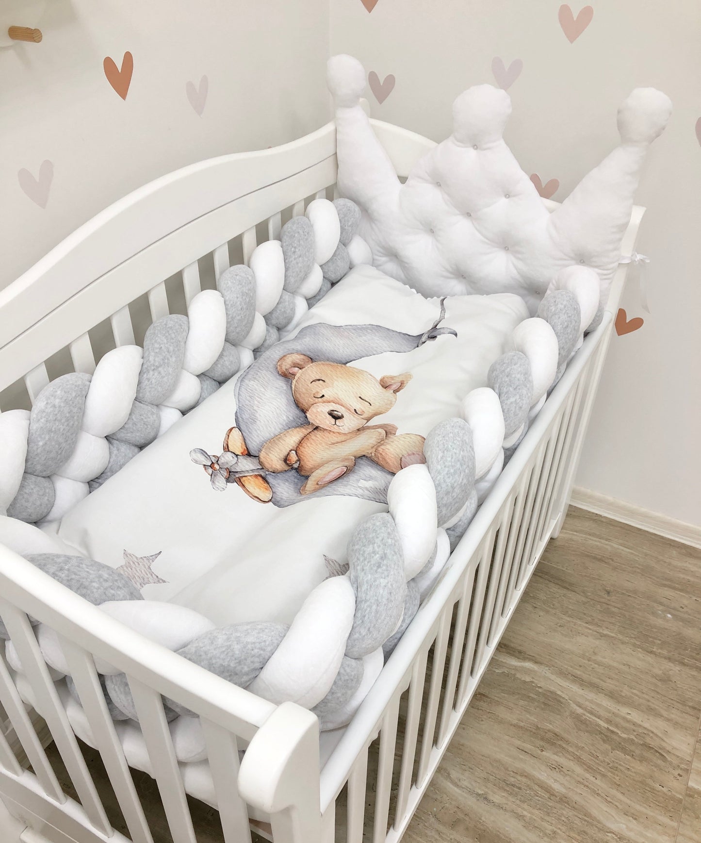 Crib set "Bear with crown"