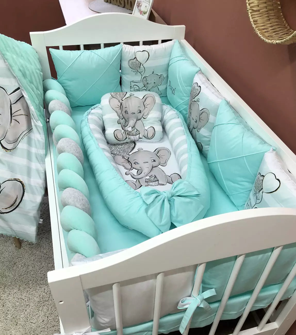 Crib set “Mint Elephant