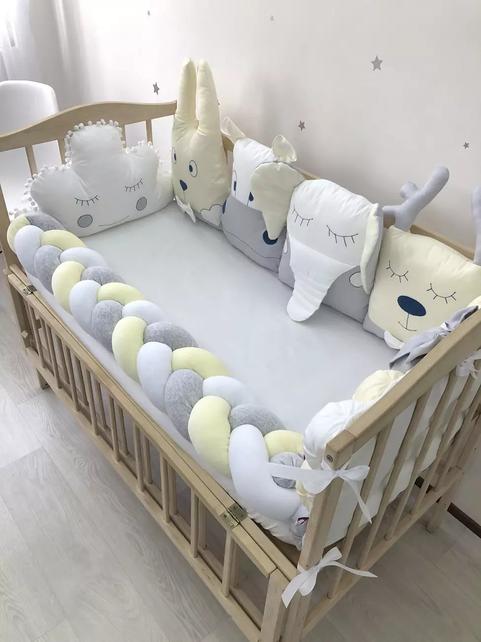 Beige gray bumper set for newborn crib “Animals bumpers beige gray”