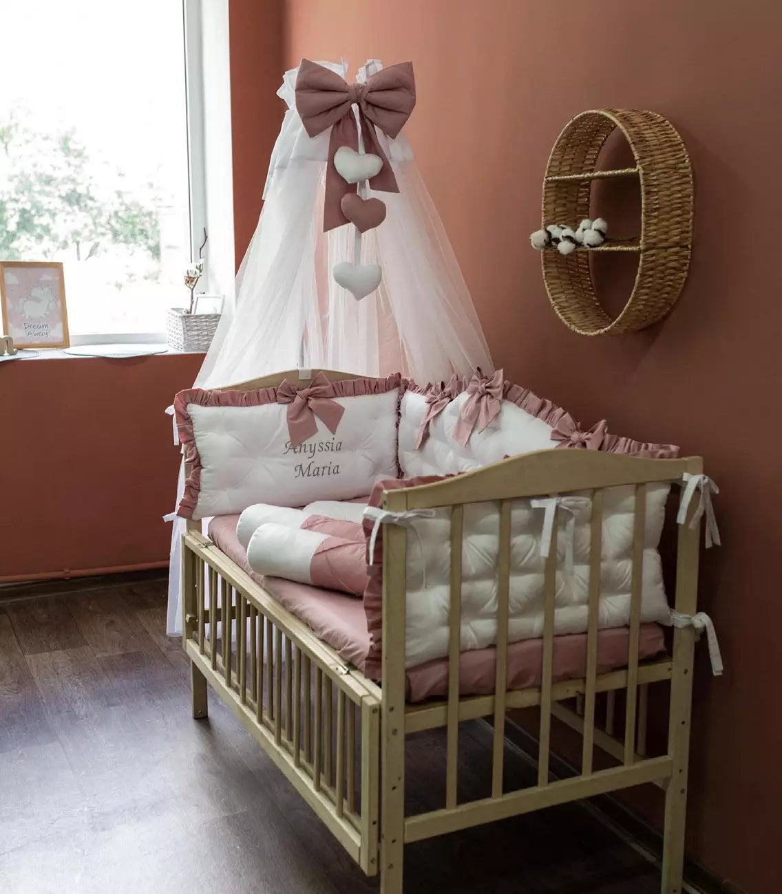 Crib set “Dusty Rose”