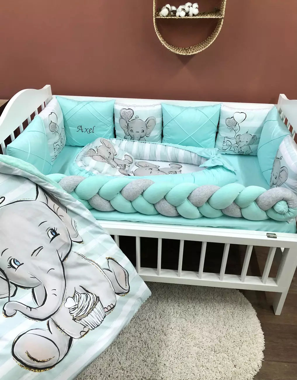 Crib set “Mint Elephant